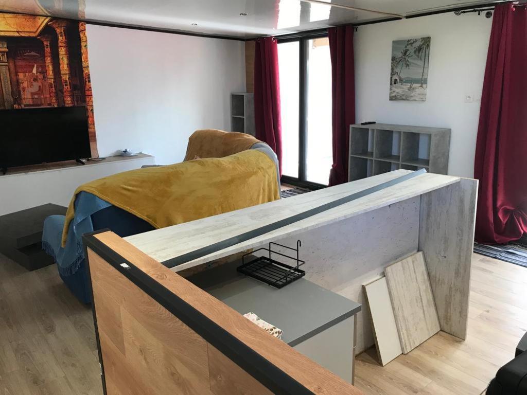 Ferienwohnung Le Flamboyant Avec Piscine Chauffee 30° Et Jacuzzi Saint-André Exterior foto